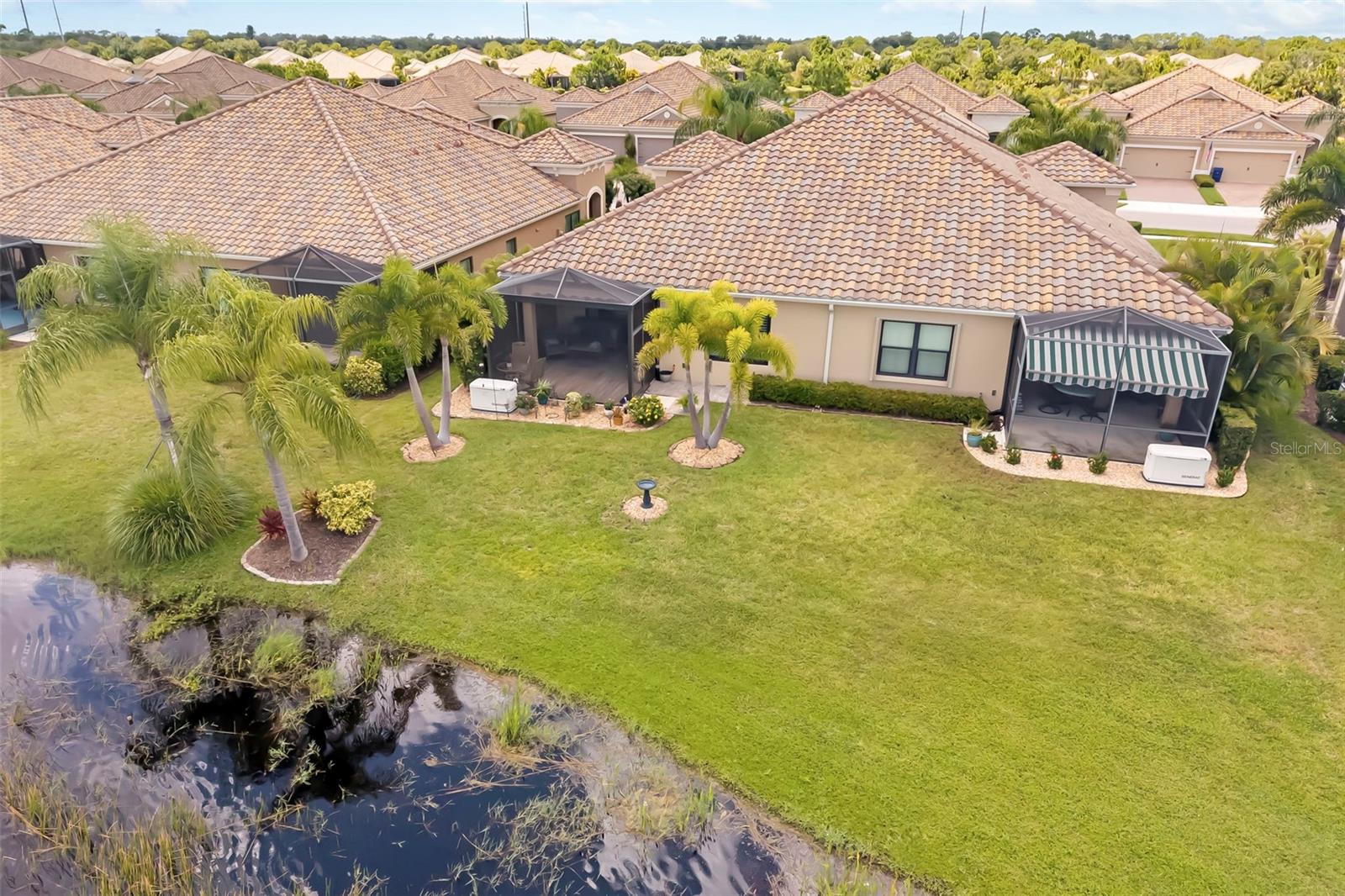 21620 AVON PARK CT — photo 43