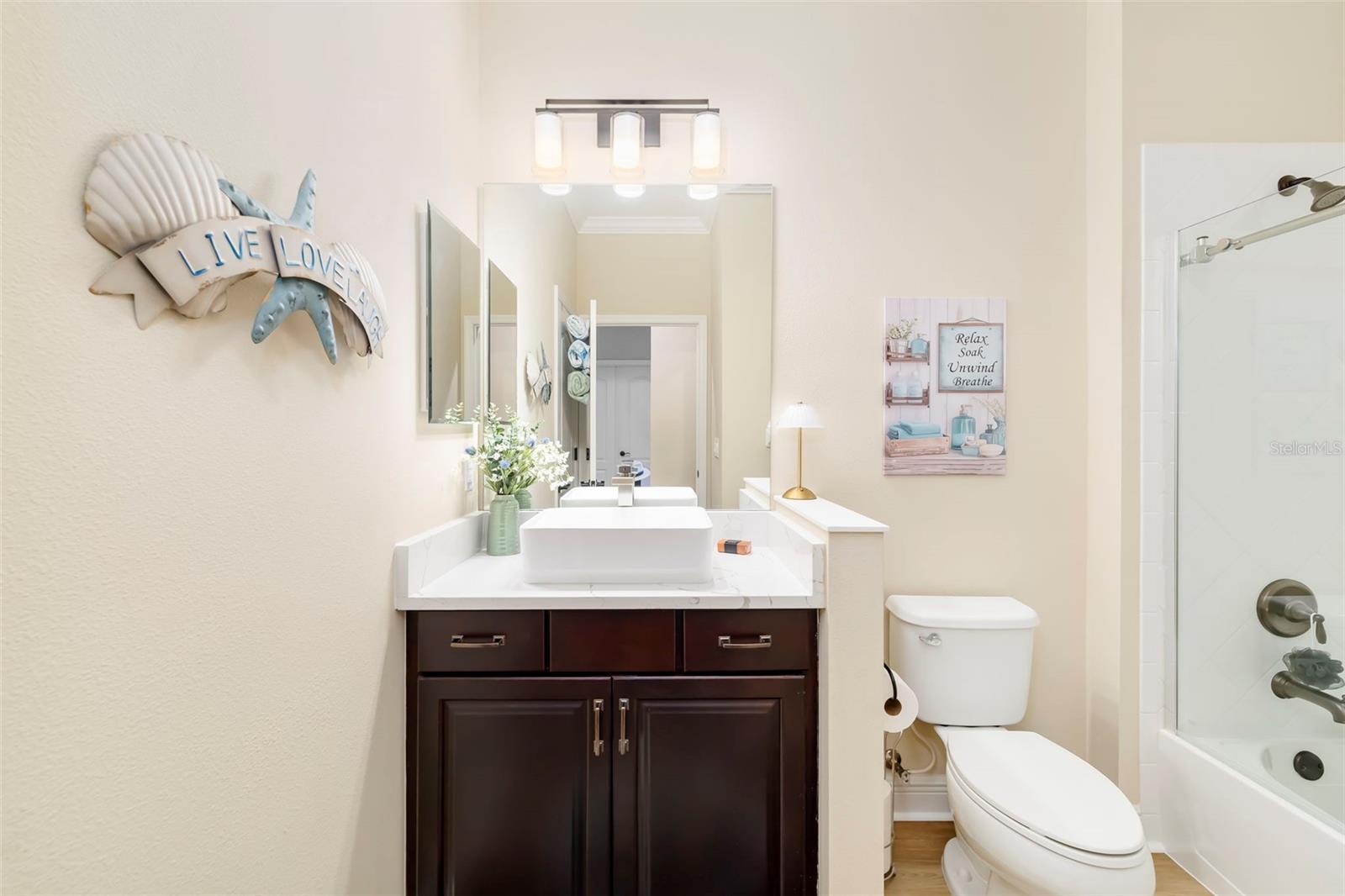 21620 AVON PARK CT — photo 29