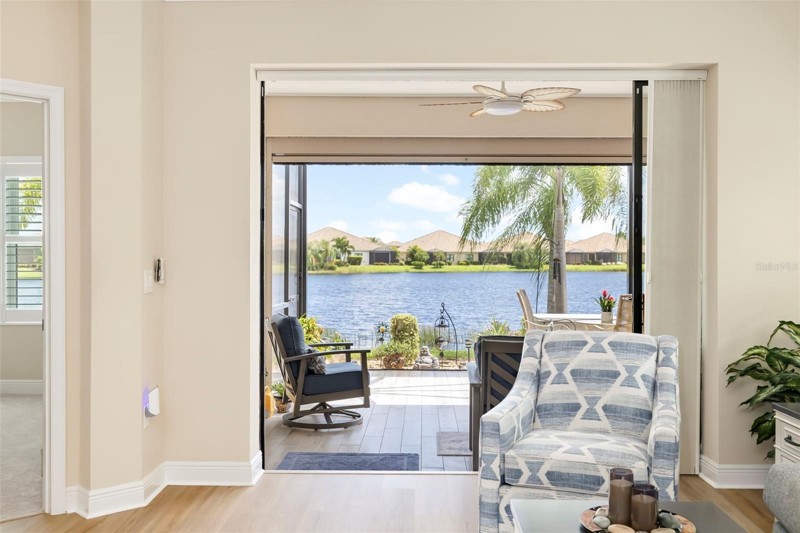 21620 AVON PARK CT — photo 33