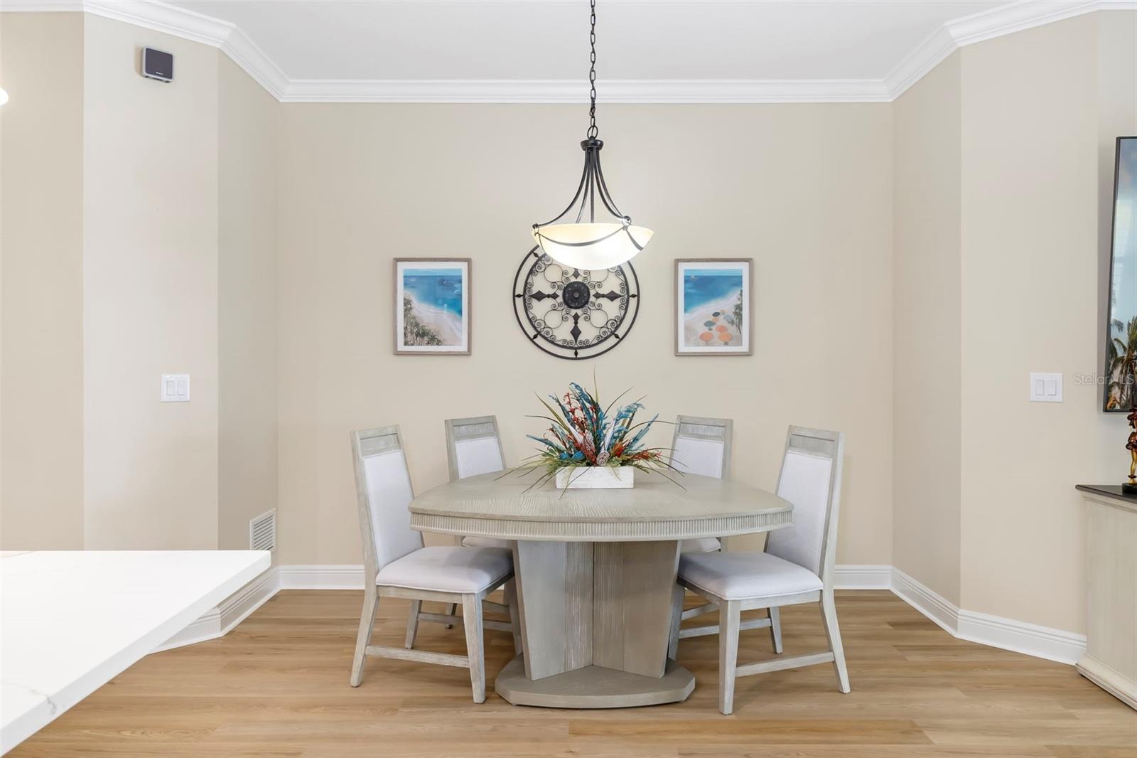 21620 AVON PARK CT — photo 12