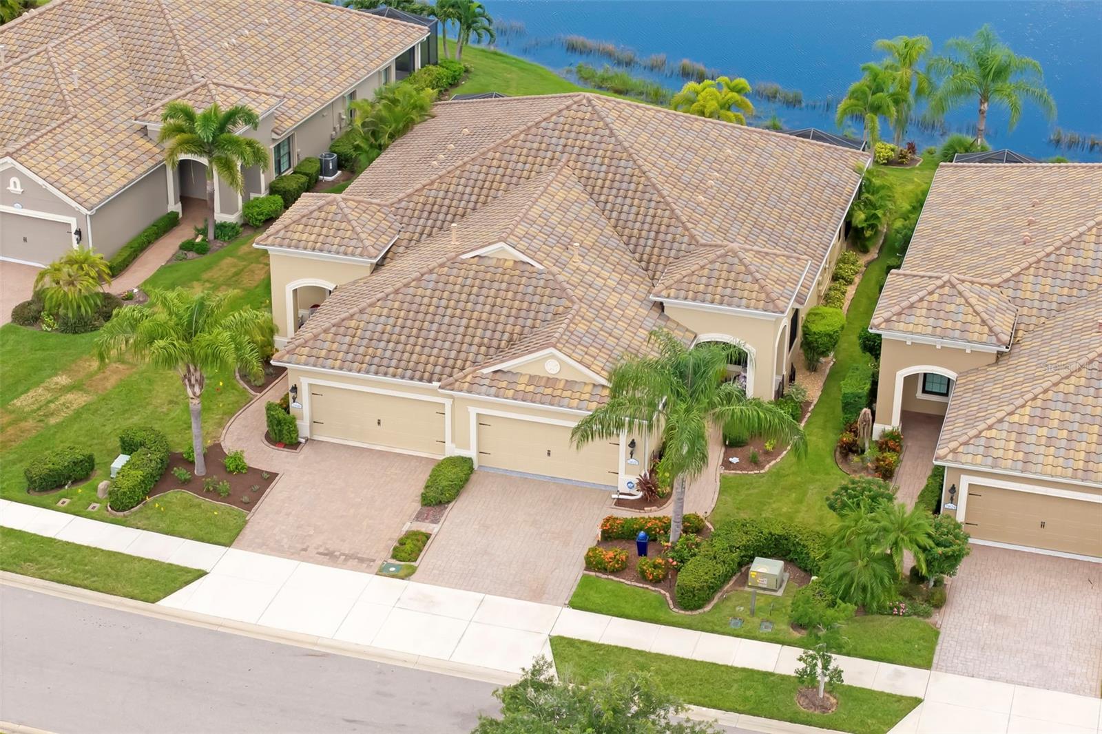 21620 AVON PARK CT — photo 73