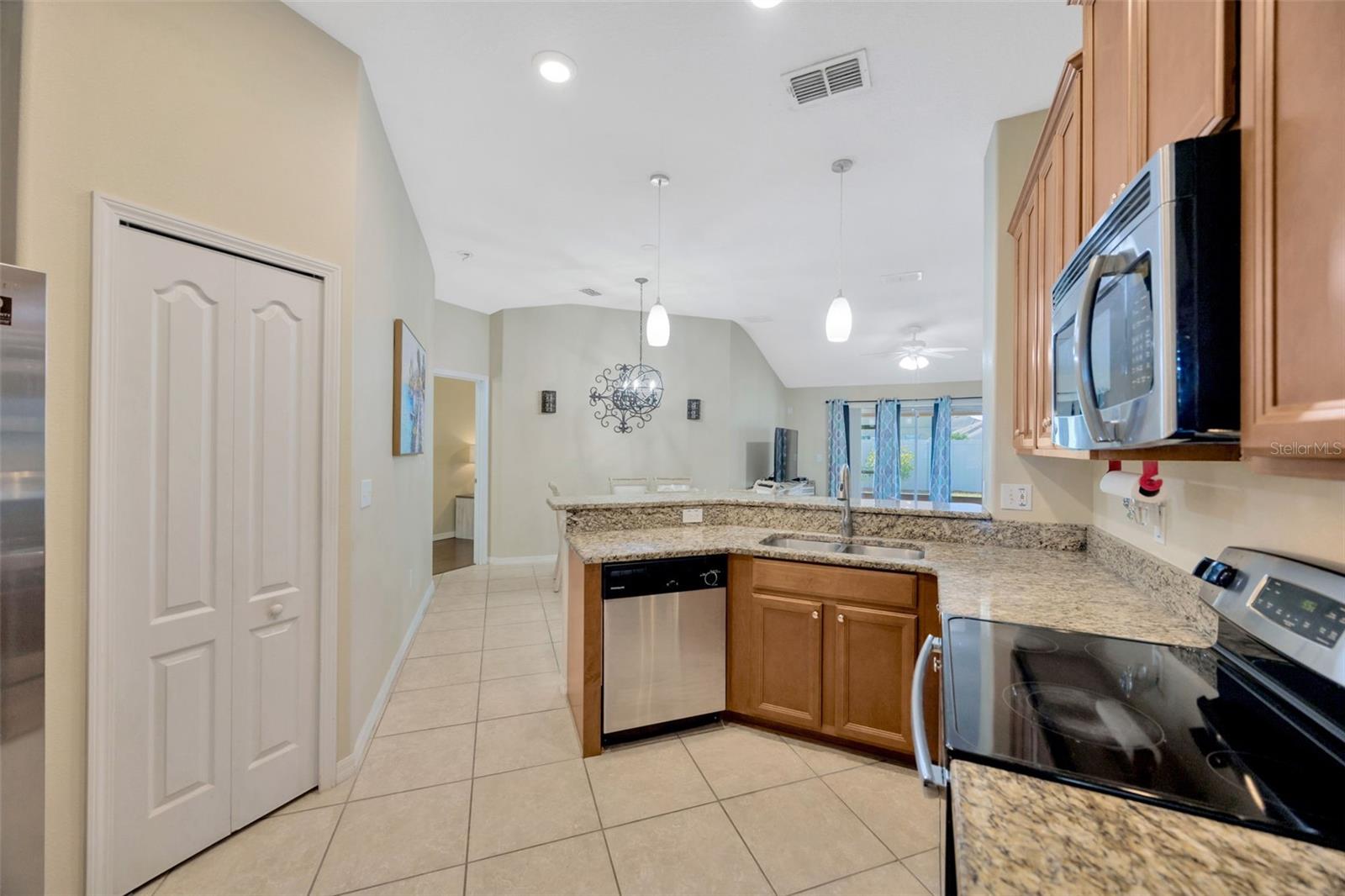 15430 LONG CYPRESS DR — photo 10