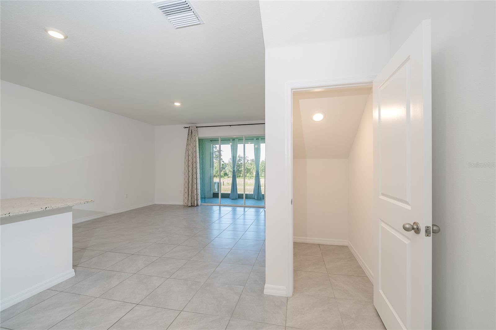 34354 REDWOOD DAWN LN — photo 14