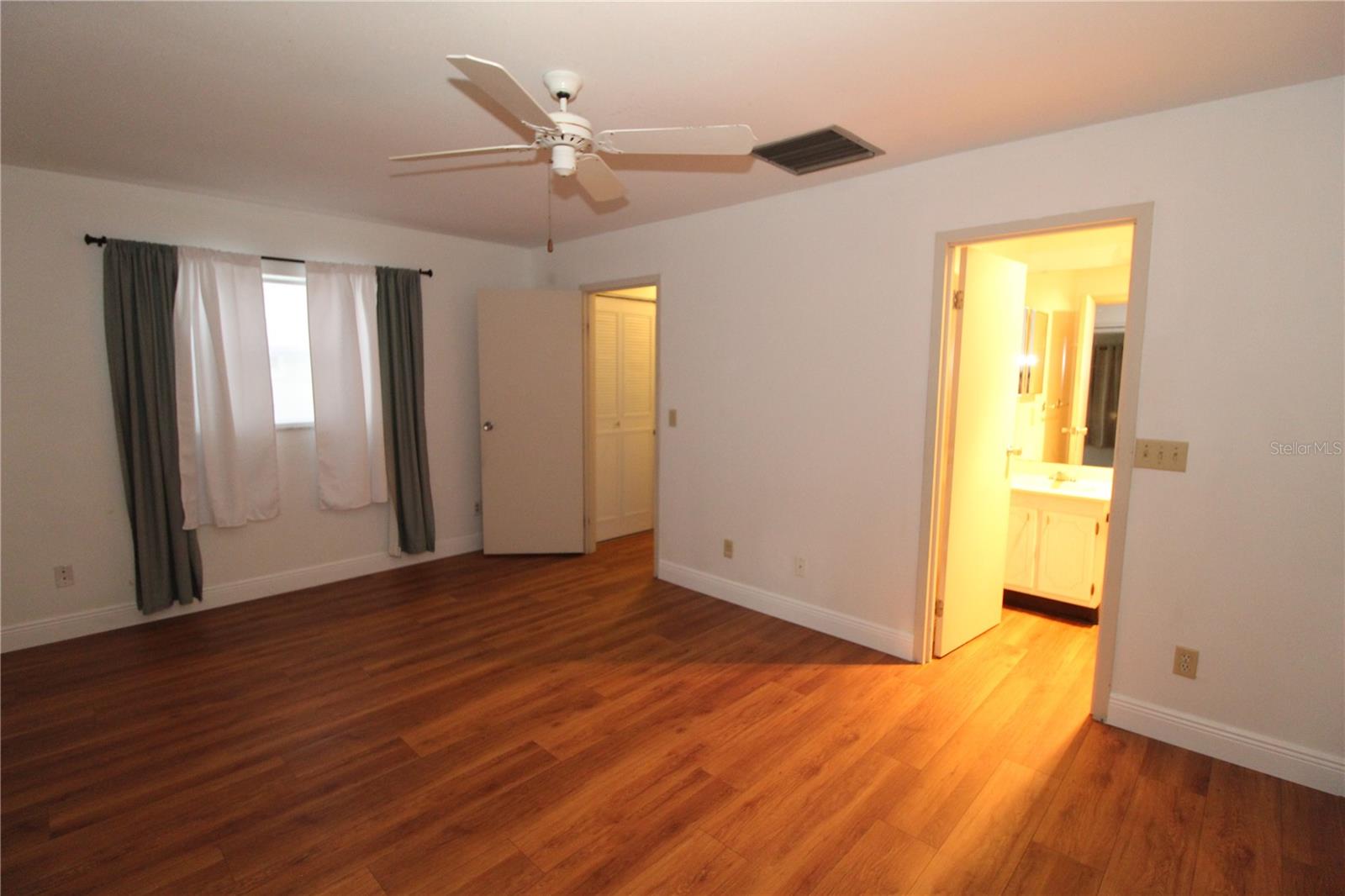2202 CLUBHOUSE DR #182 — photo 14