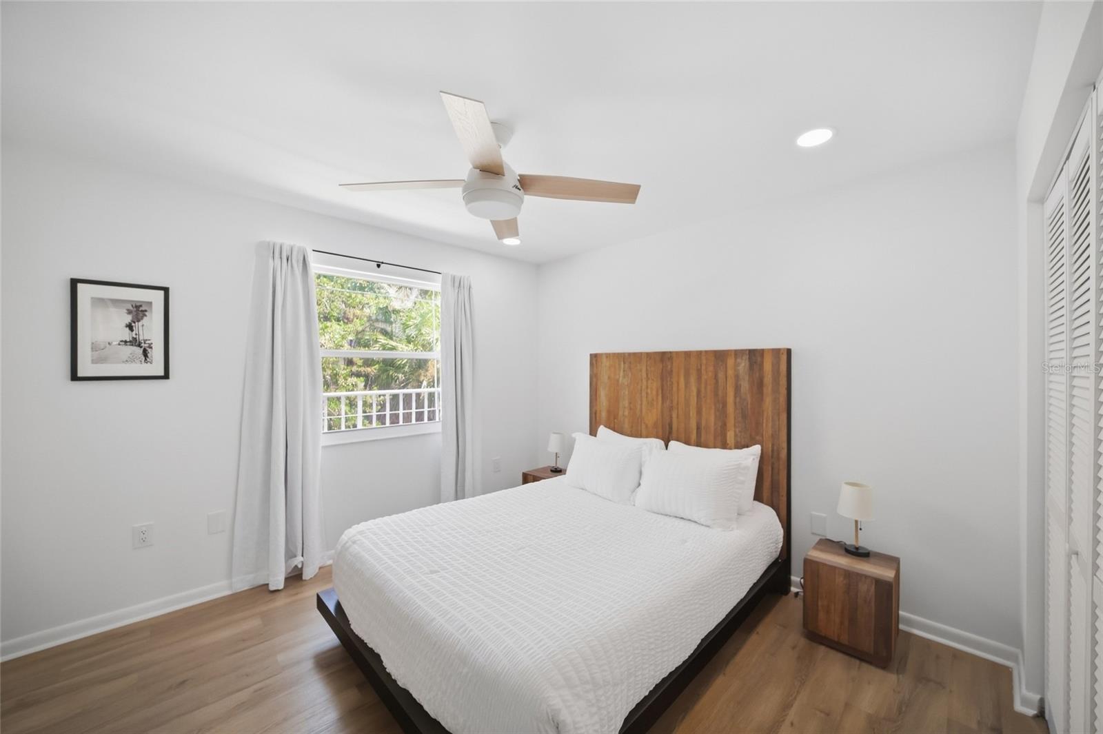 254 GLADIOLUS ST — photo 24