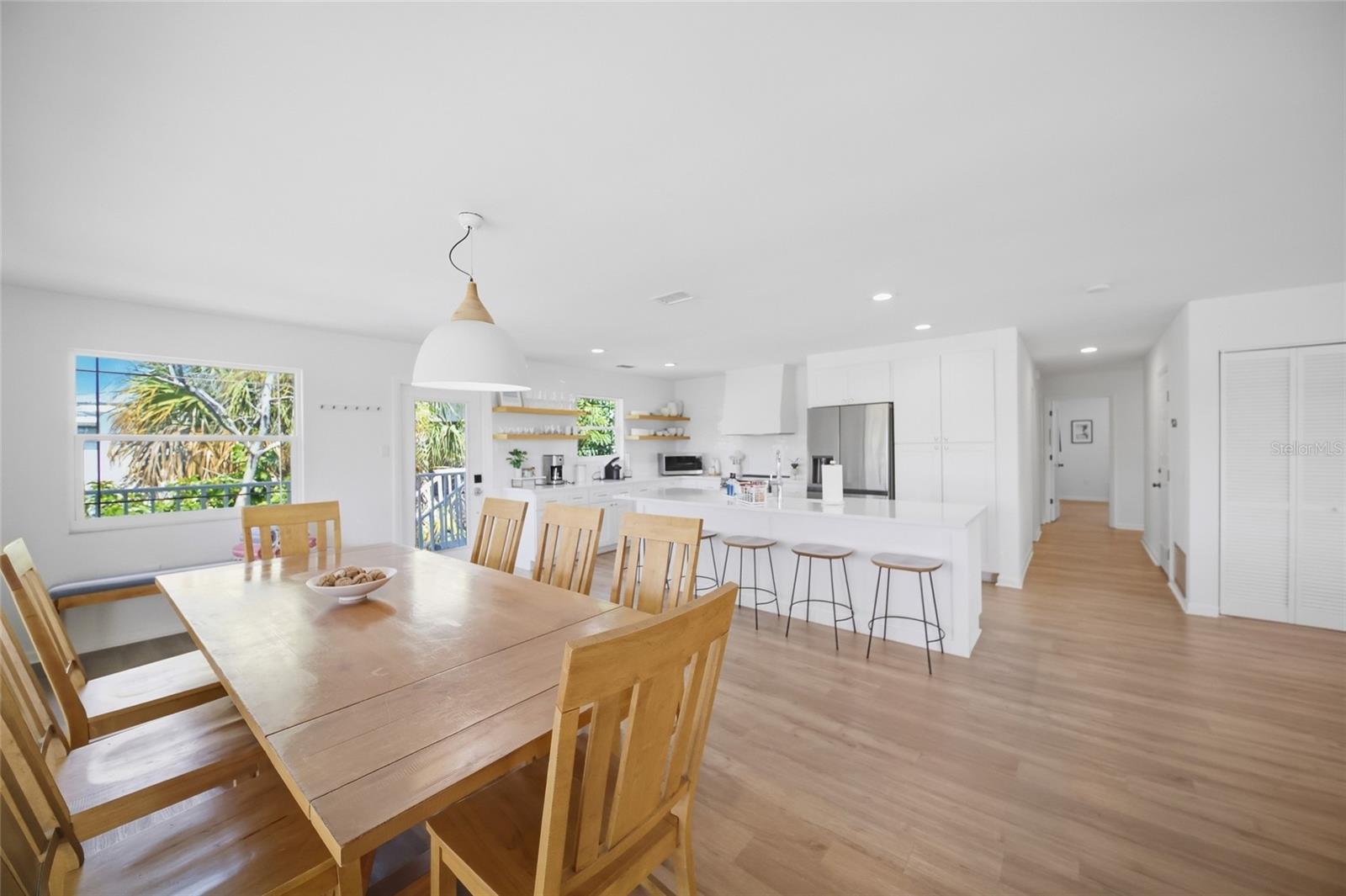 254 GLADIOLUS ST — photo 10