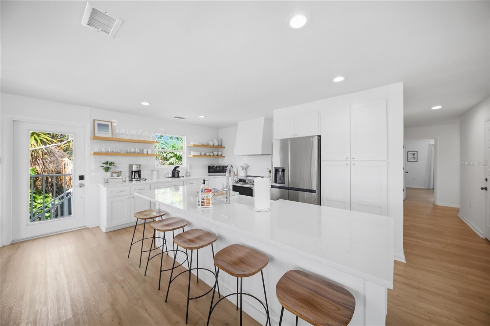 254 GLADIOLUS ST — photo 11