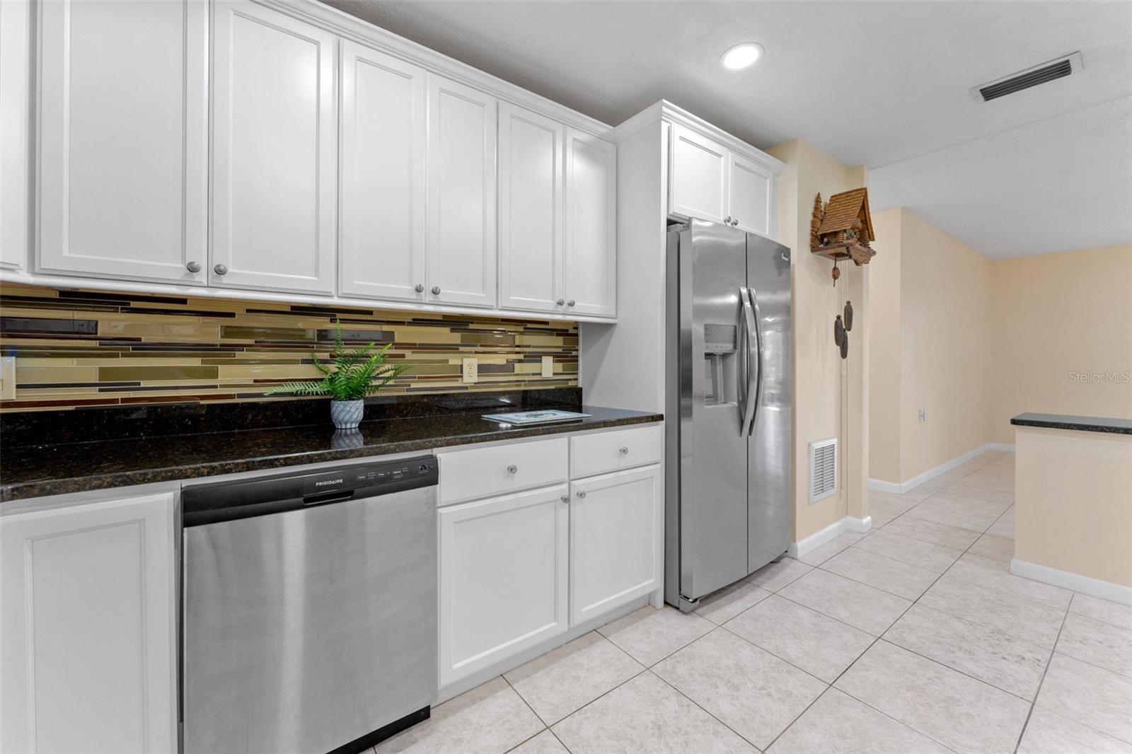 344 CROSSWINDS DR — photo 10