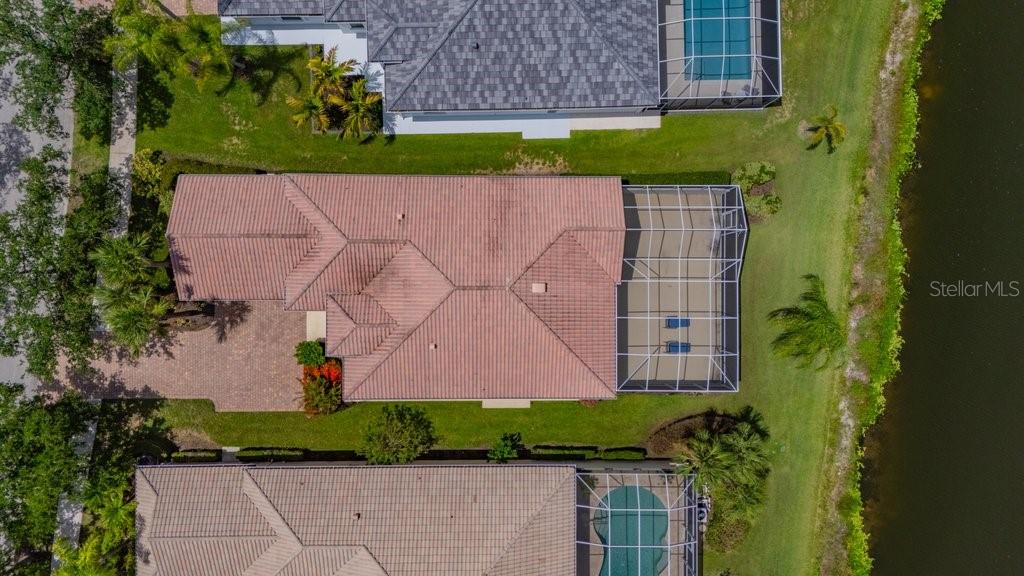 8375 JESOLO LN — photo 31