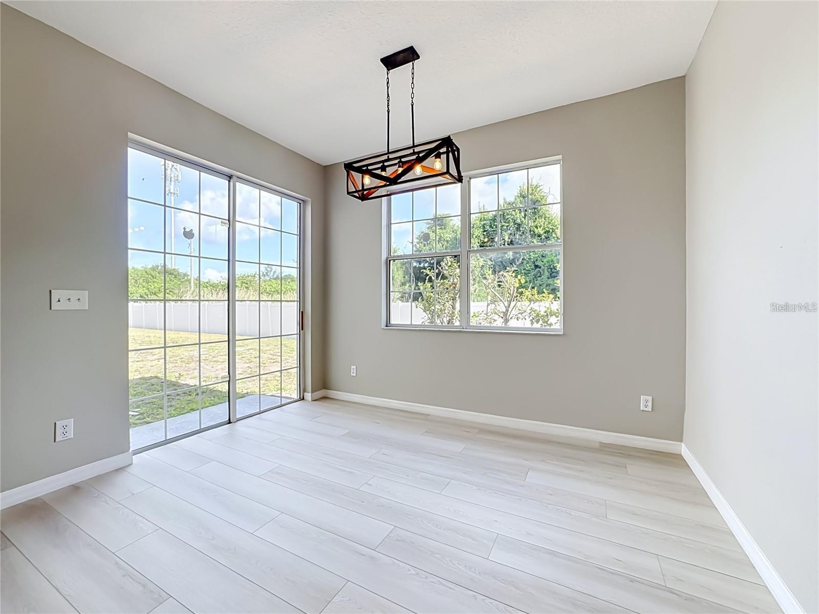 1620 ATLANTIC DR — photo 8