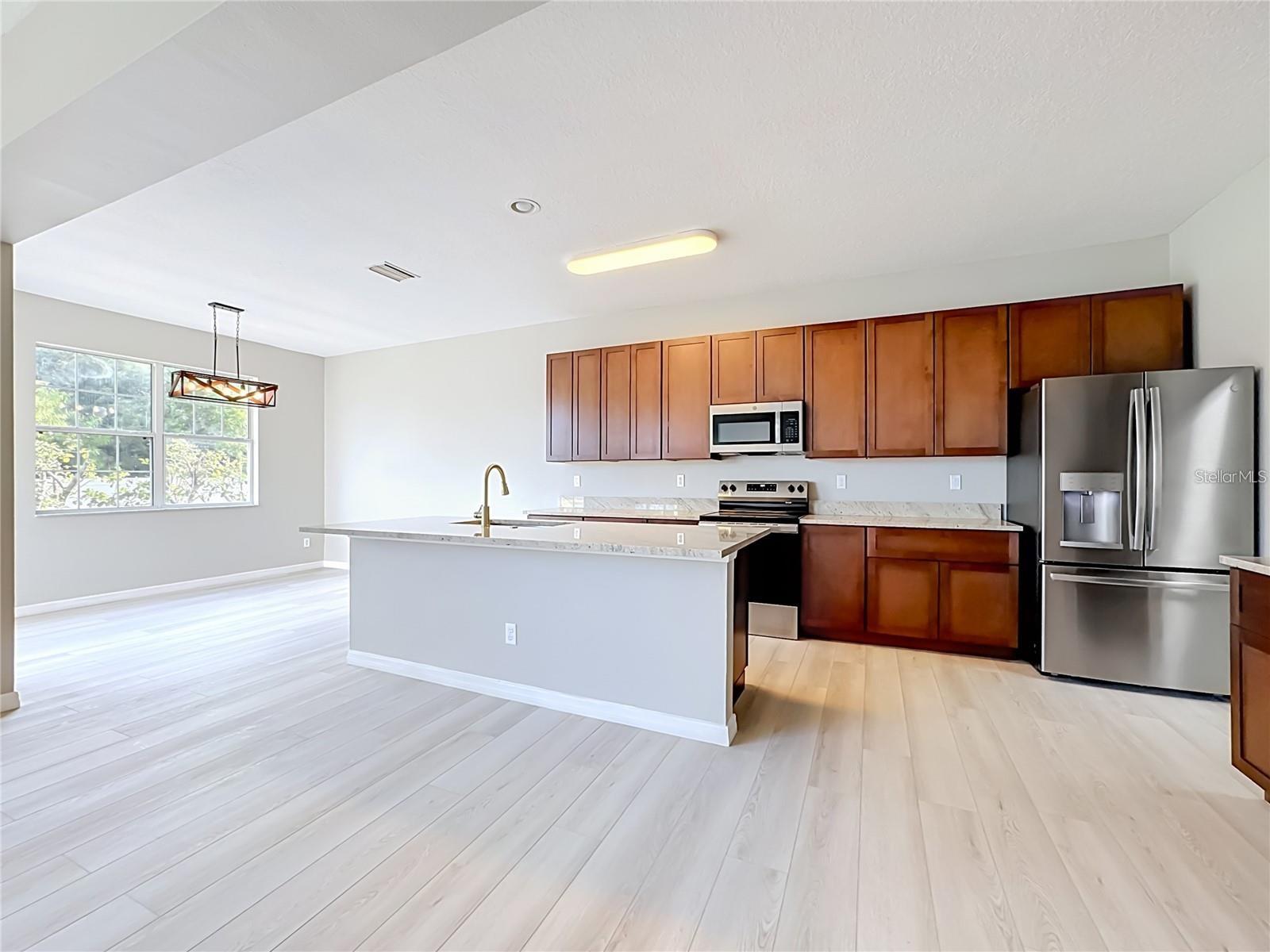1620 ATLANTIC DR — photo 9