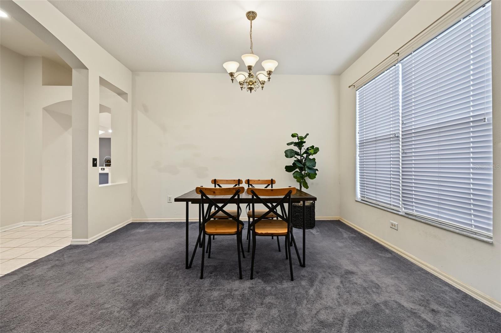 3907 LOCKRIDGE DR — photo 9