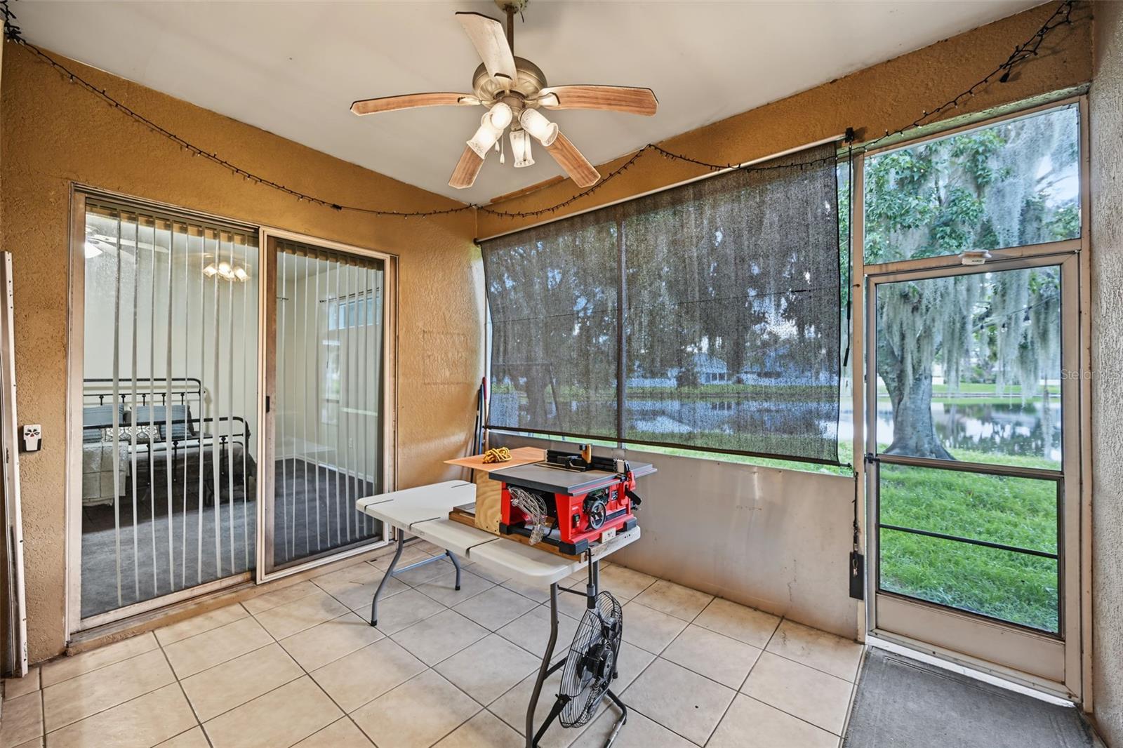3907 LOCKRIDGE DR — photo 31
