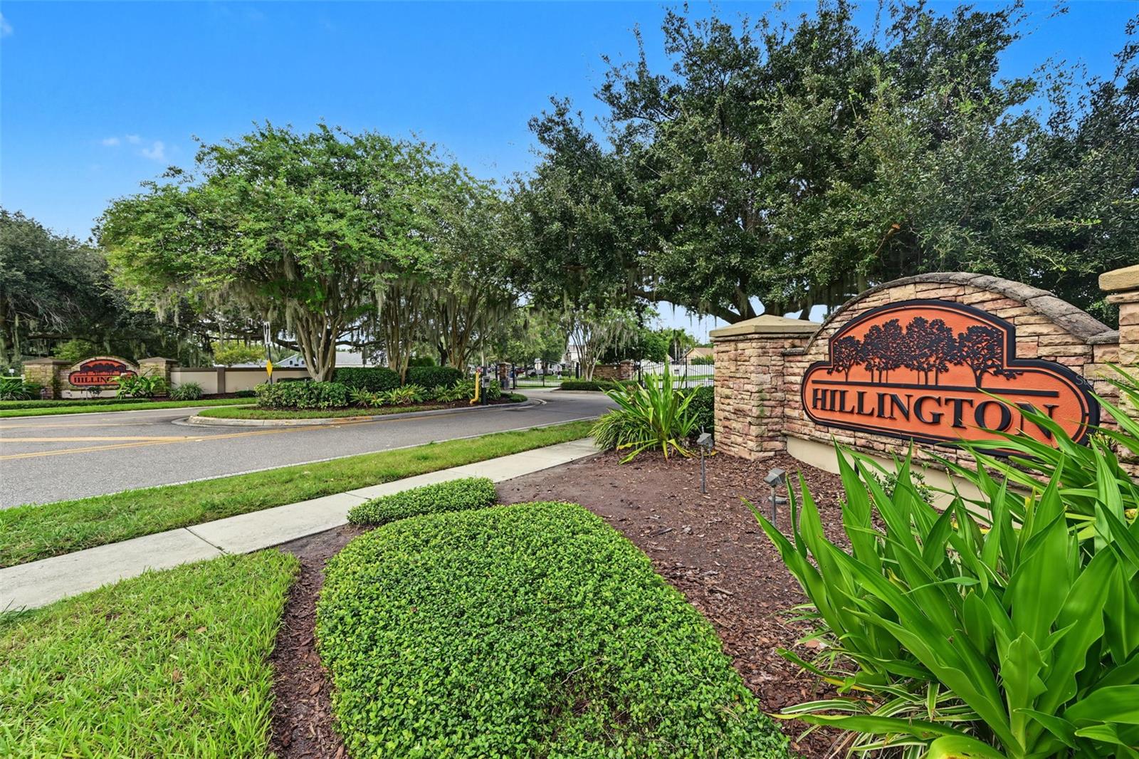 3907 LOCKRIDGE DR — photo 44