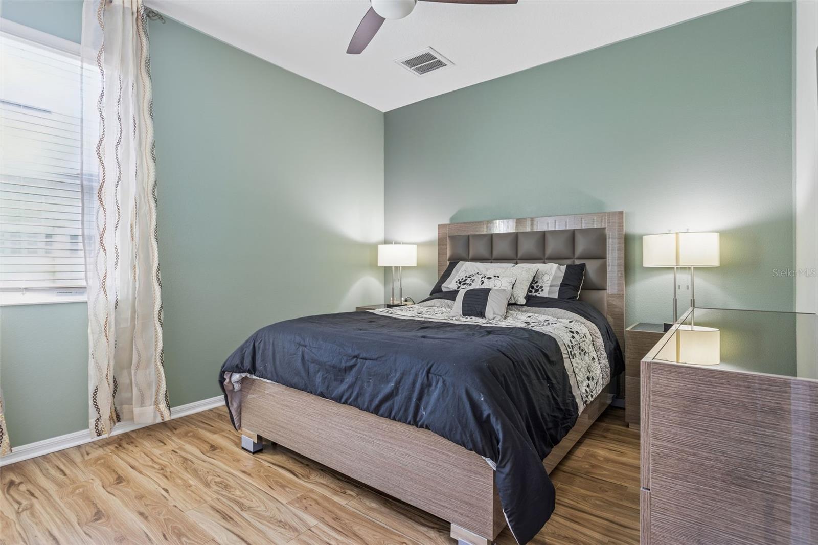 10112 CARAWAY SPICE AVE — photo 14