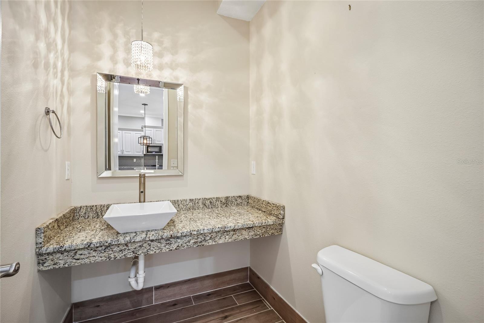 3206 W PRICE AVE — photo 24