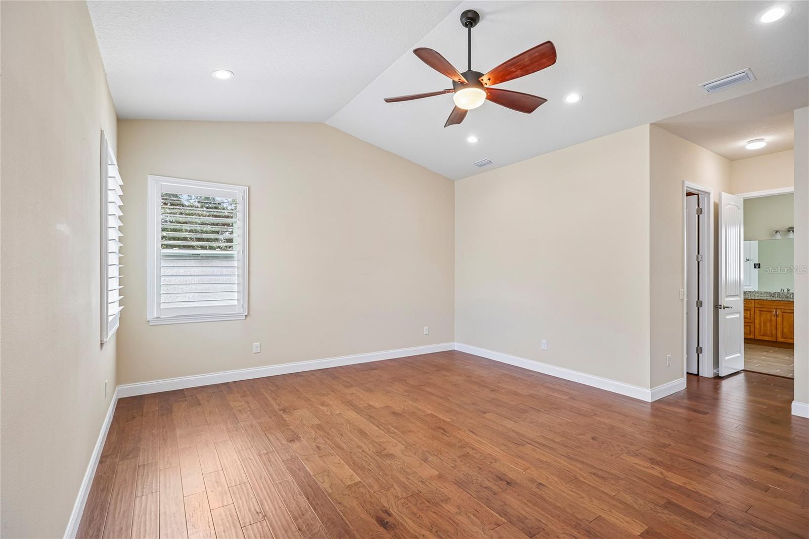 3206 W PRICE AVE — photo 44