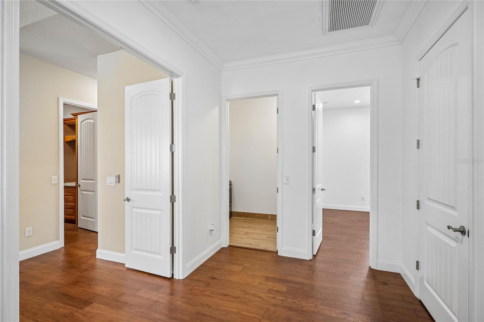 3206 W PRICE AVE — photo 42
