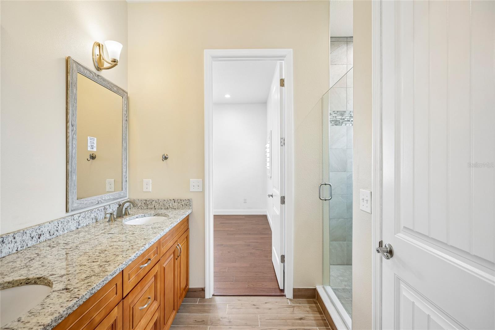 3206 W PRICE AVE — photo 33