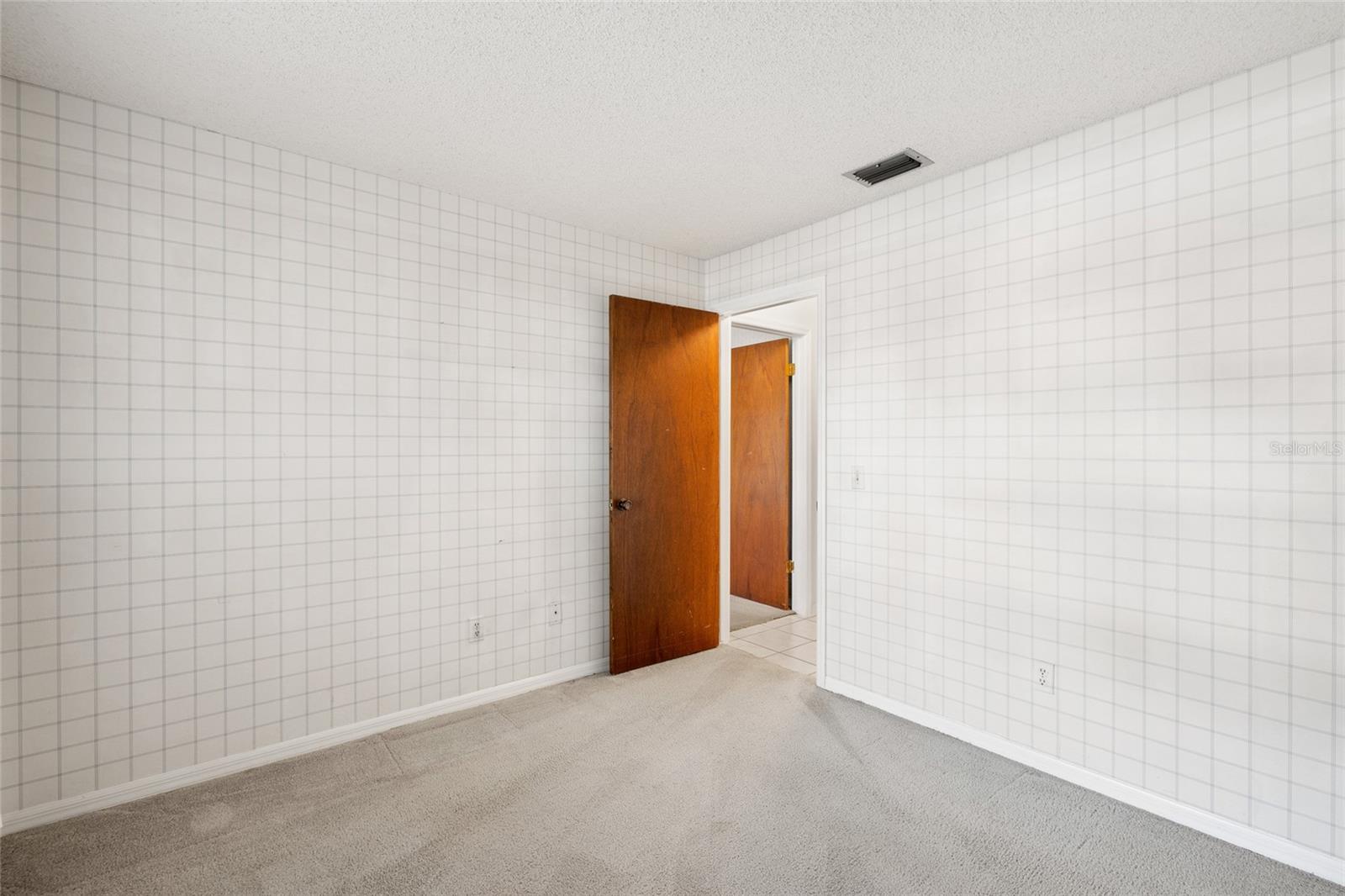 3307 DEL PRADO CT — photo 37