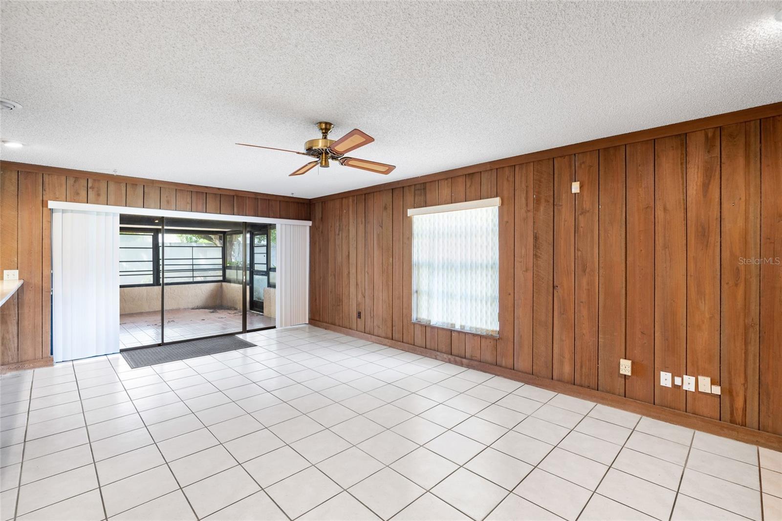 3307 DEL PRADO CT — photo 22