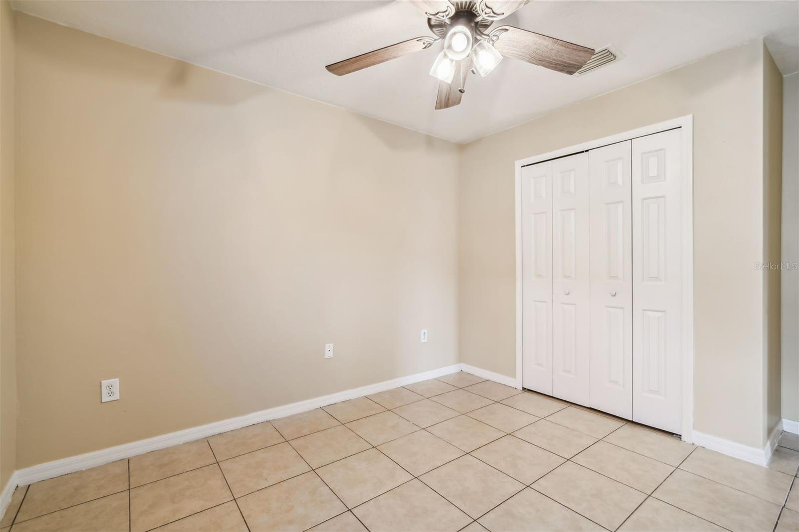 7956 CARRIAGE POINTE DR — photo 21