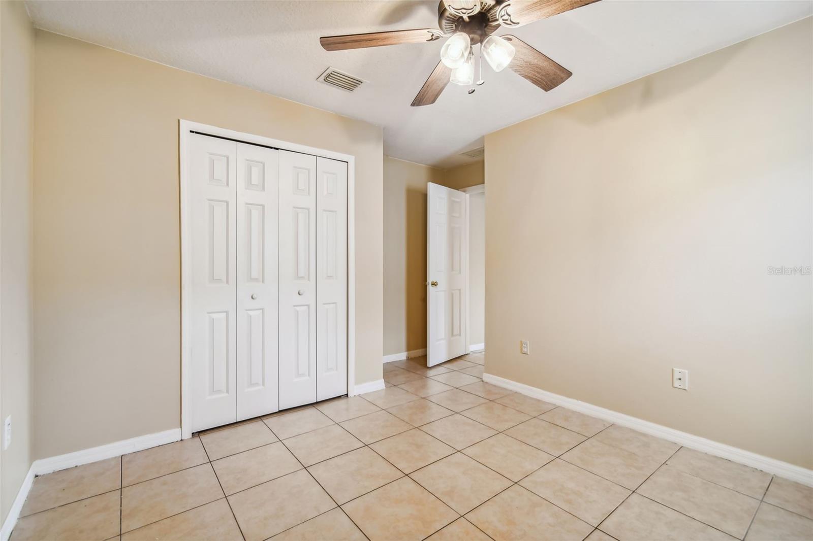 7956 CARRIAGE POINTE DR — photo 22