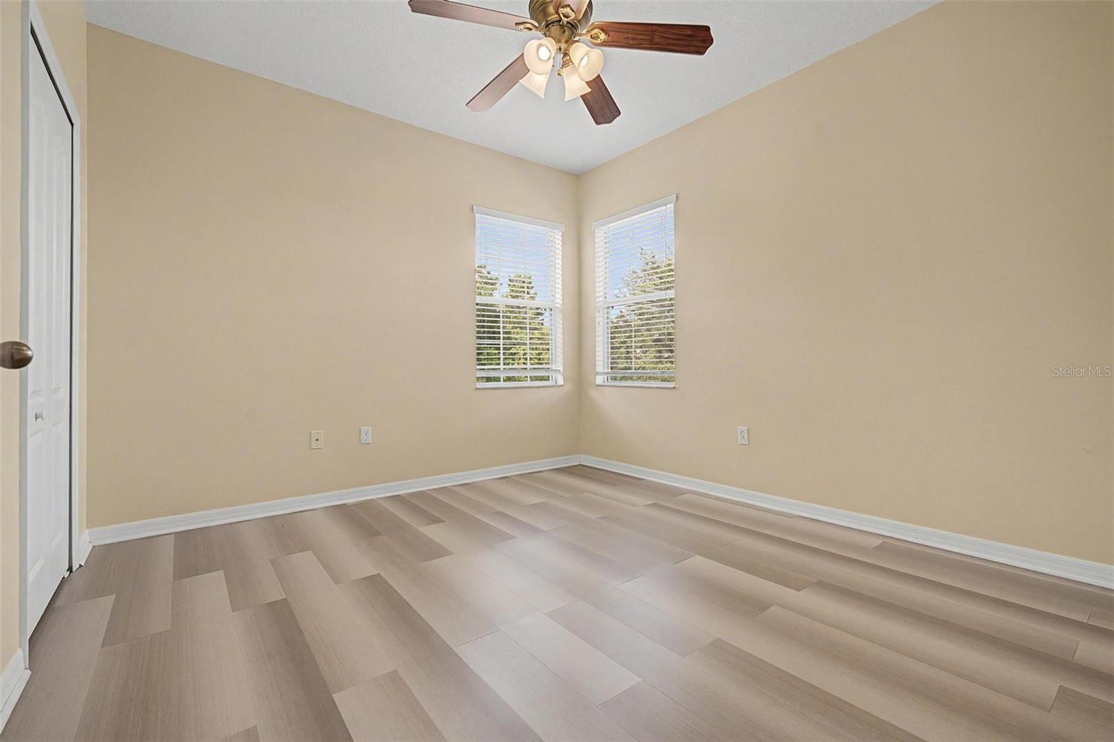 4110 HUNTINGDALE CT — photo 37