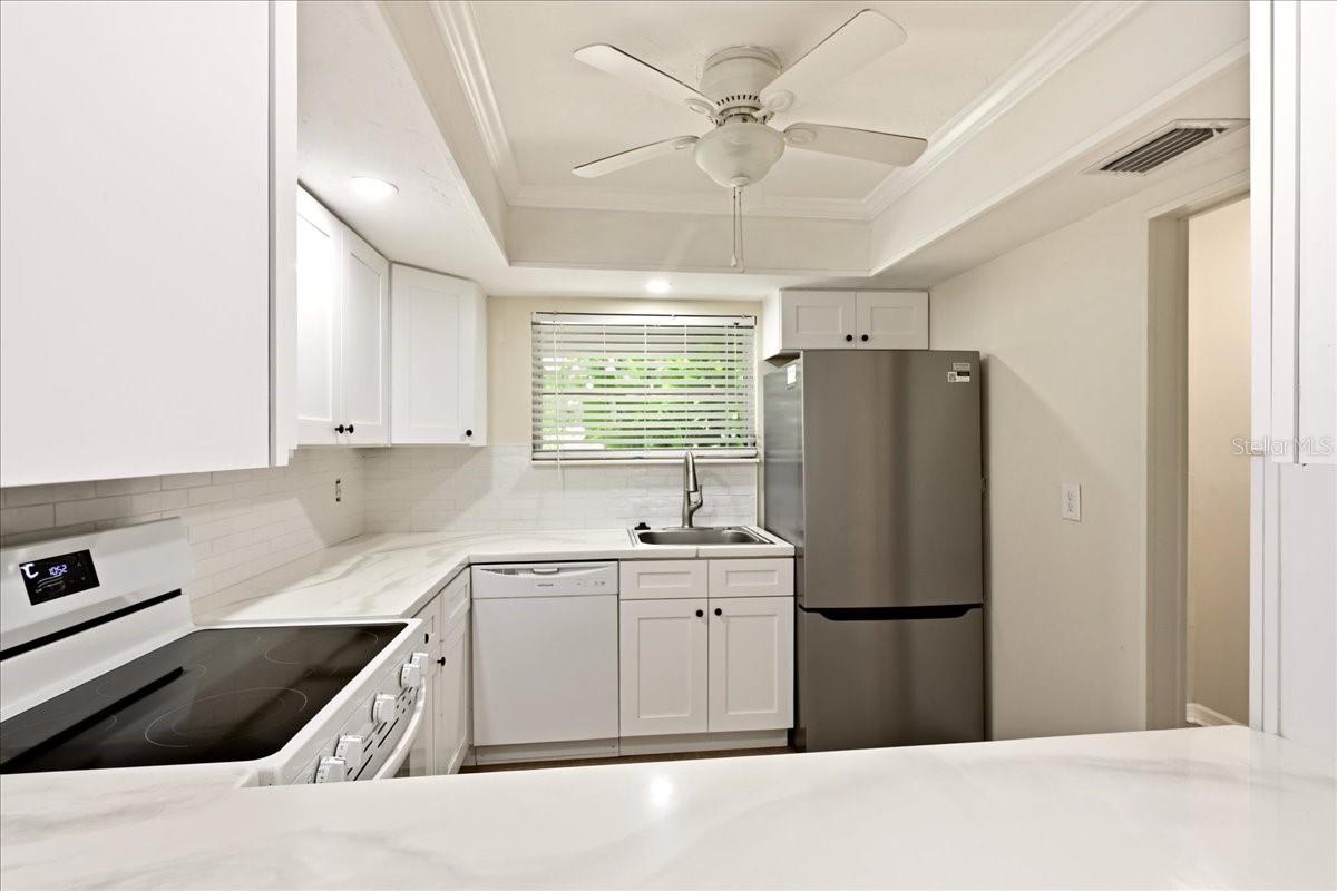 10407 WATERBIRD WAY #11 — photo 12