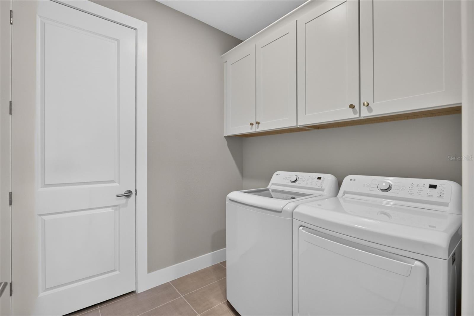 18911 DAYSPRING PL — photo 32