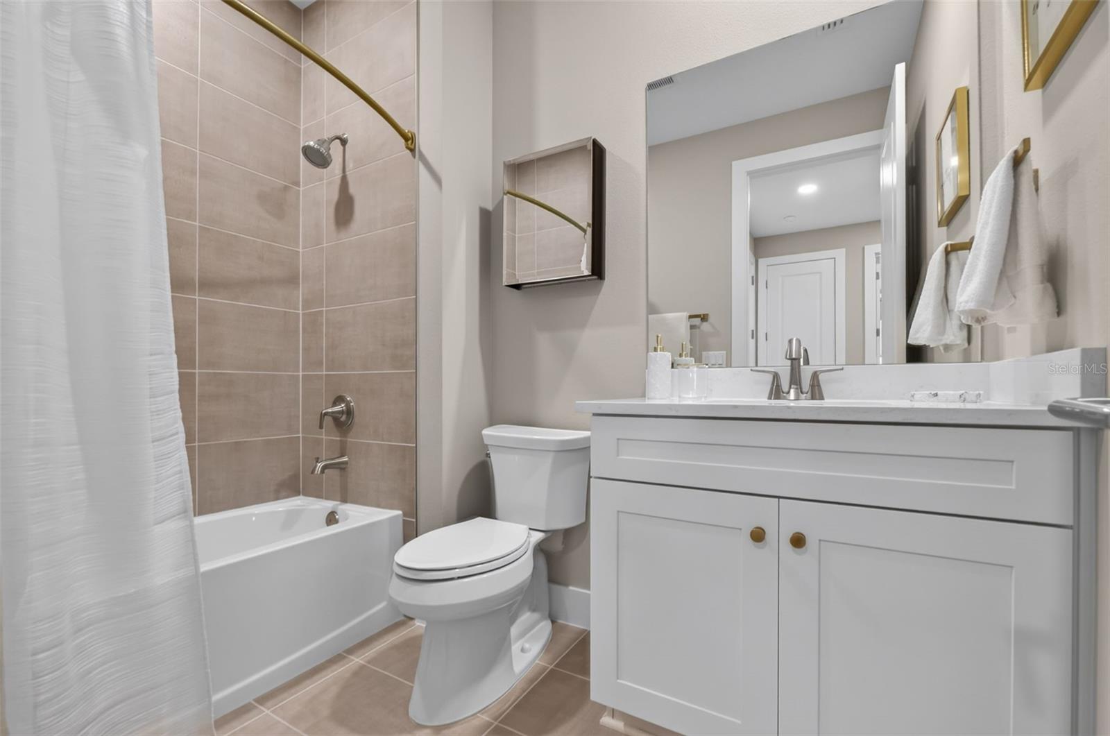 18911 DAYSPRING PL — photo 31
