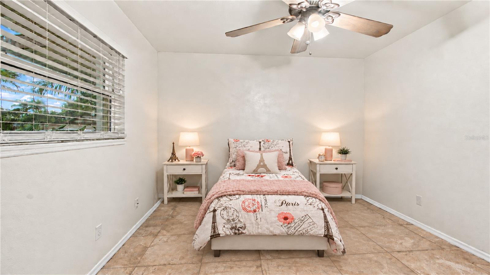 1126 CARMELLA CIR — photo 15