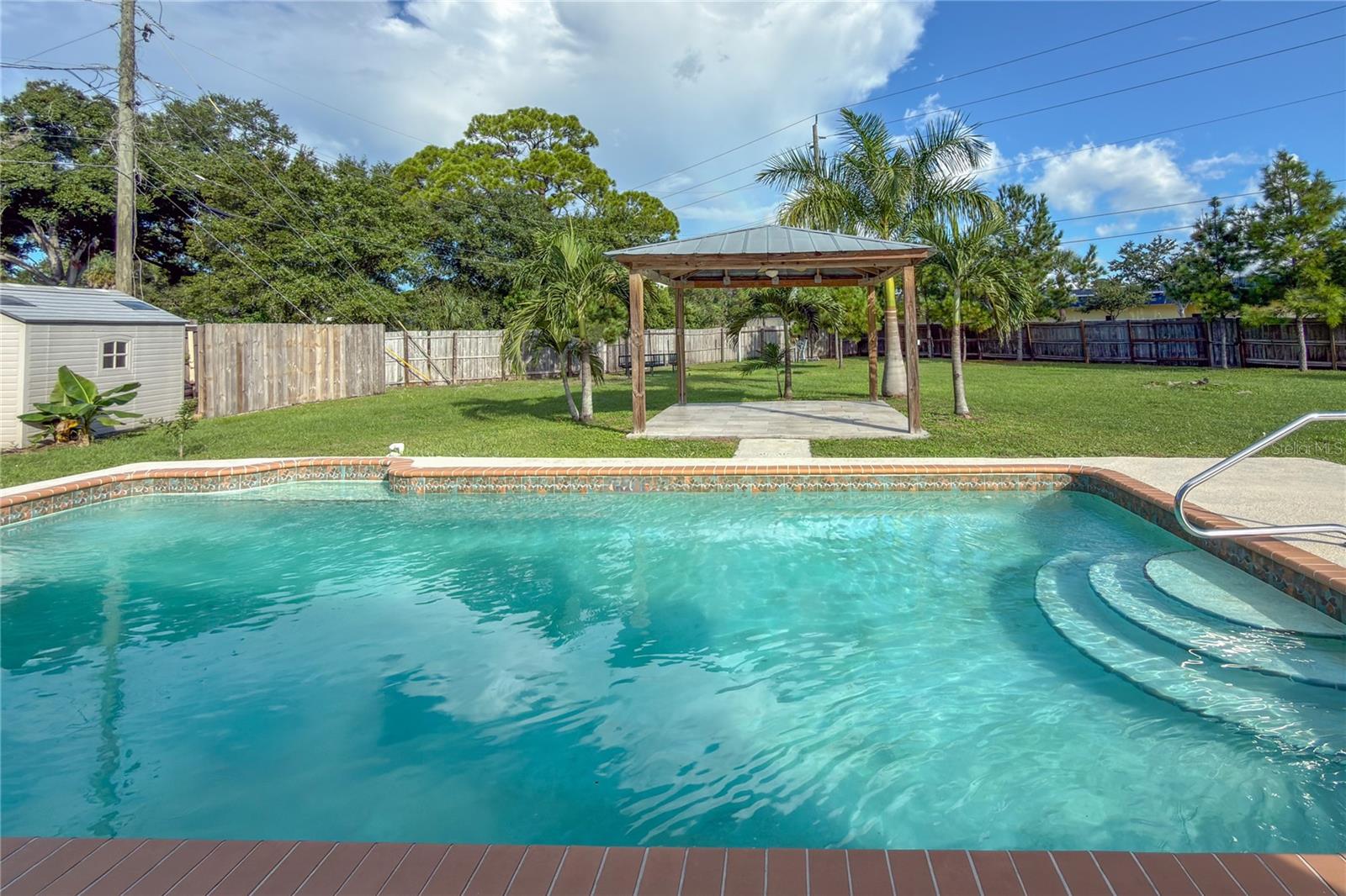 1126 CARMELLA CIR — photo 21