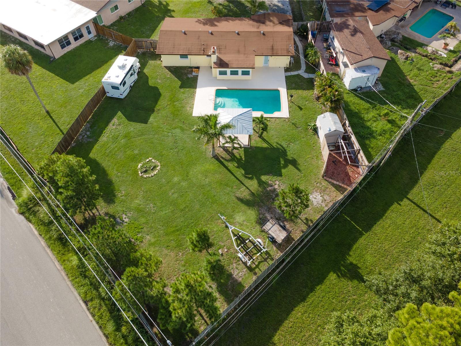 1126 CARMELLA CIR — photo 29