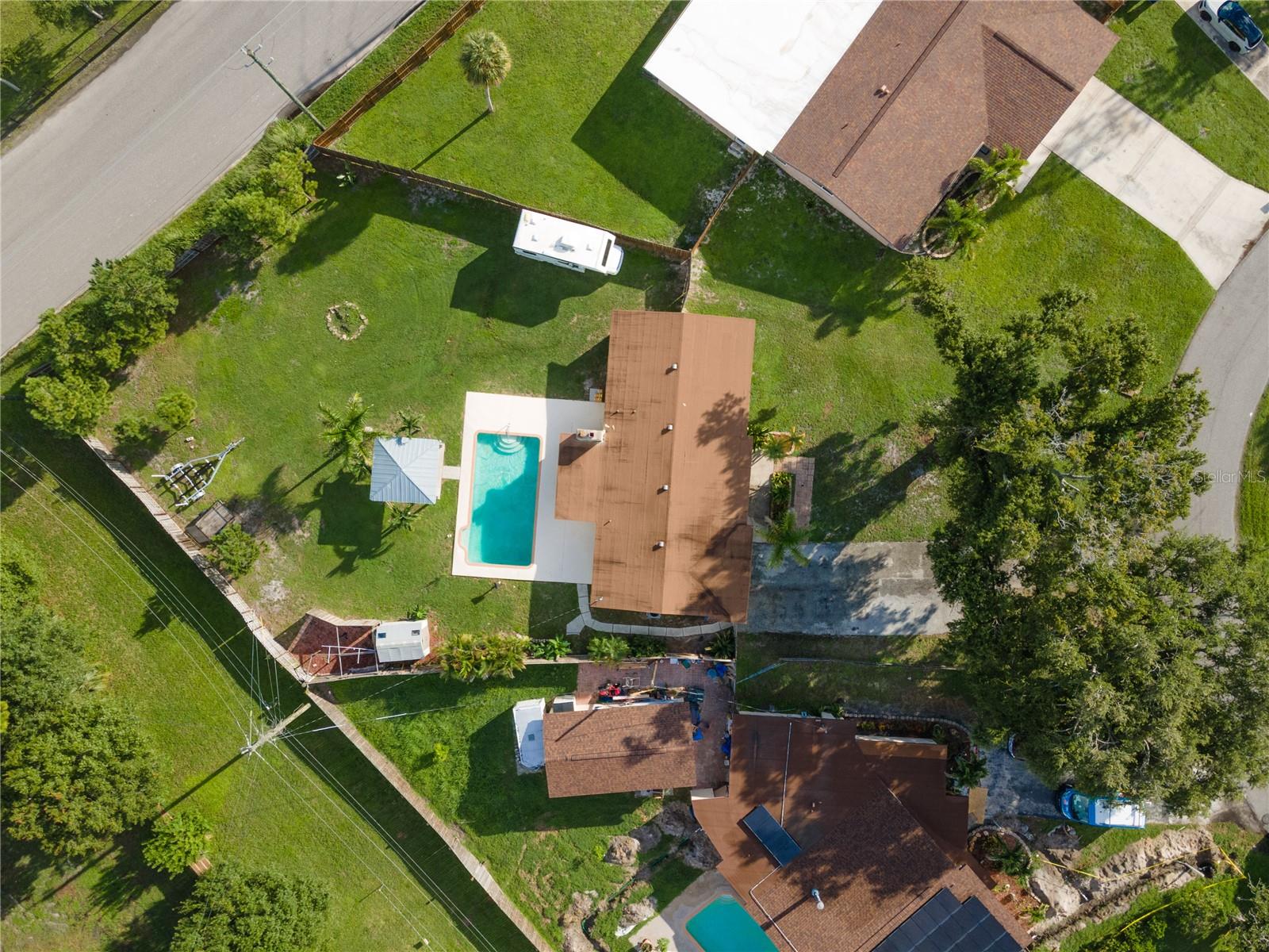 1126 CARMELLA CIR — photo 28