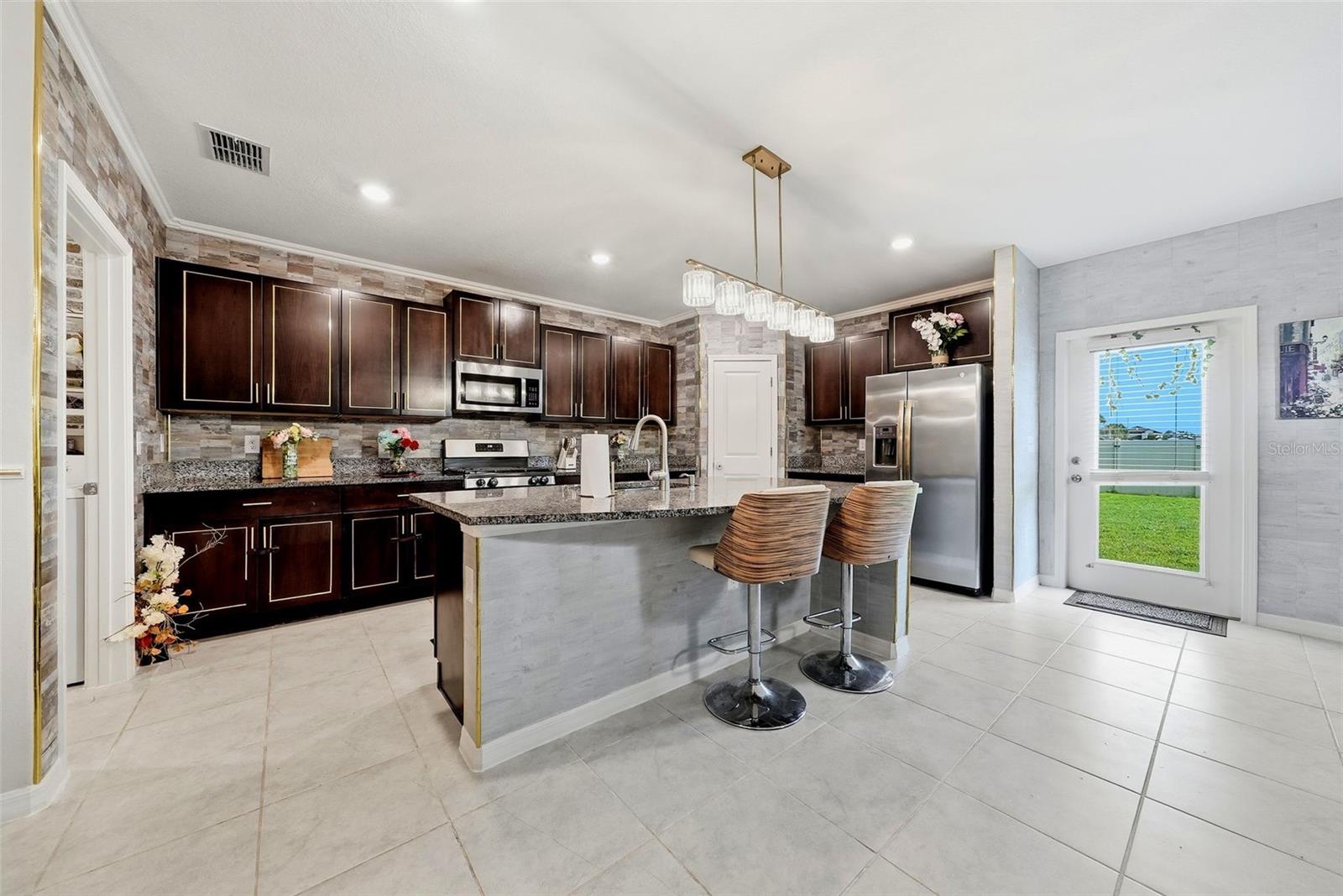 5505 RAINWOOD MEADOWS DR — photo 8