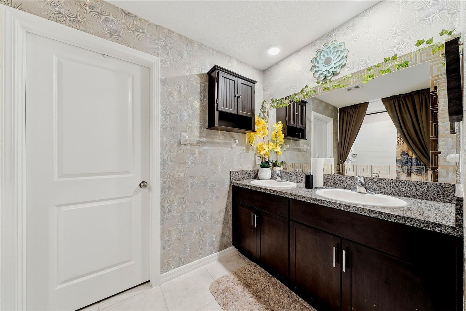 5505 RAINWOOD MEADOWS DR — photo 29