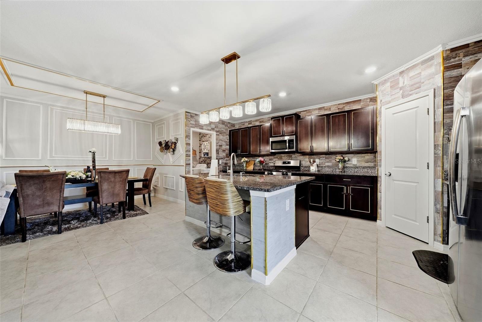 5505 RAINWOOD MEADOWS DR — photo 7