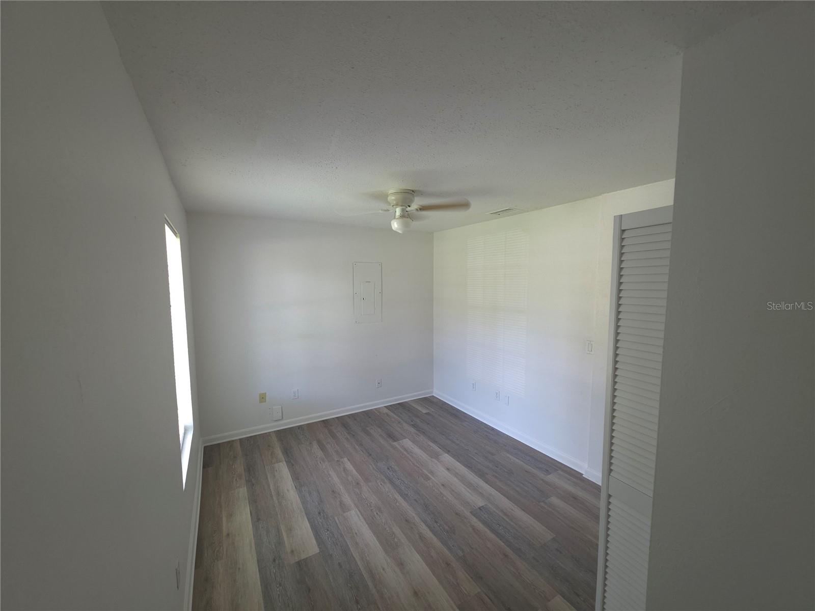 8413 BARRETT PL — photo 18