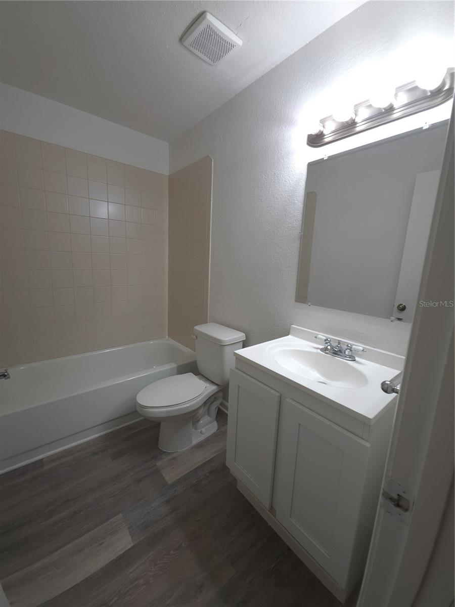 8413 BARRETT PL — photo 29