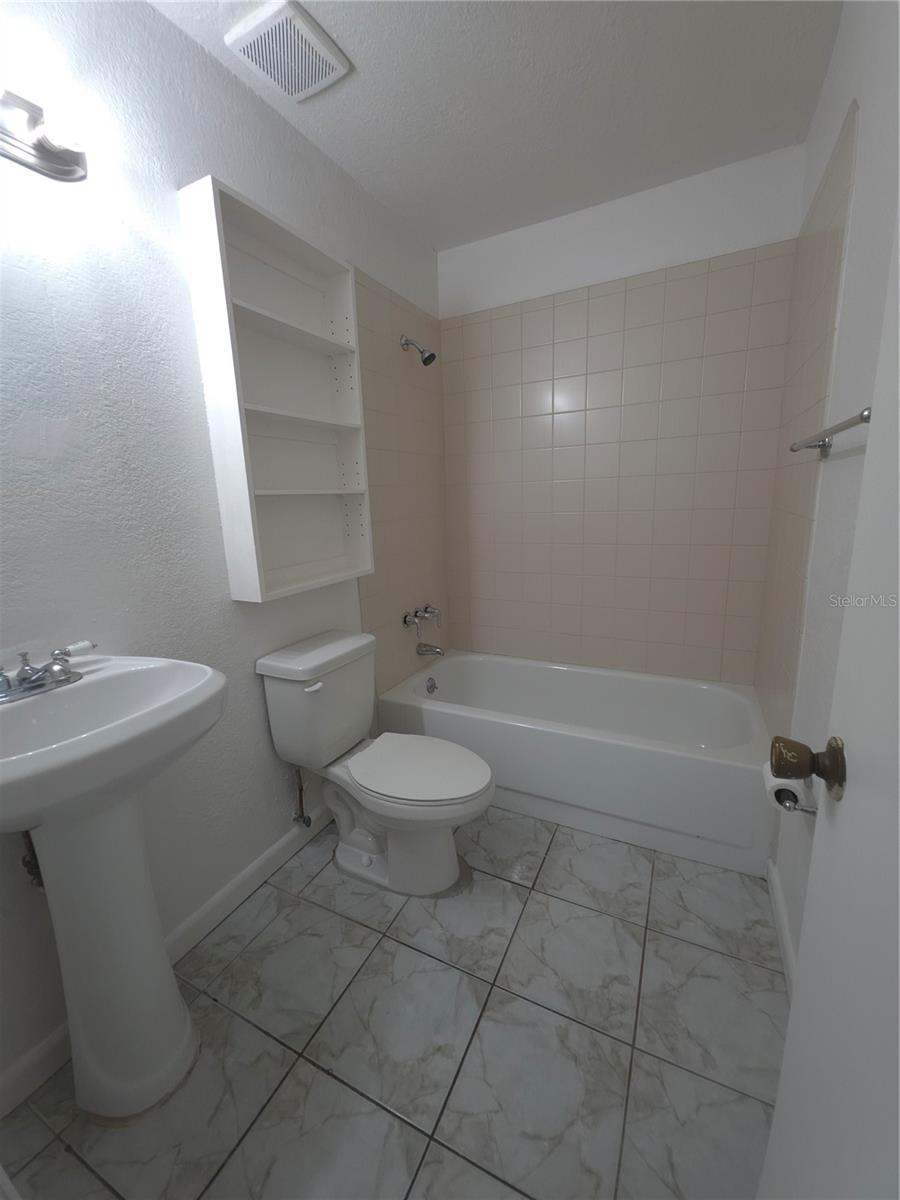 8413 BARRETT PL — photo 27