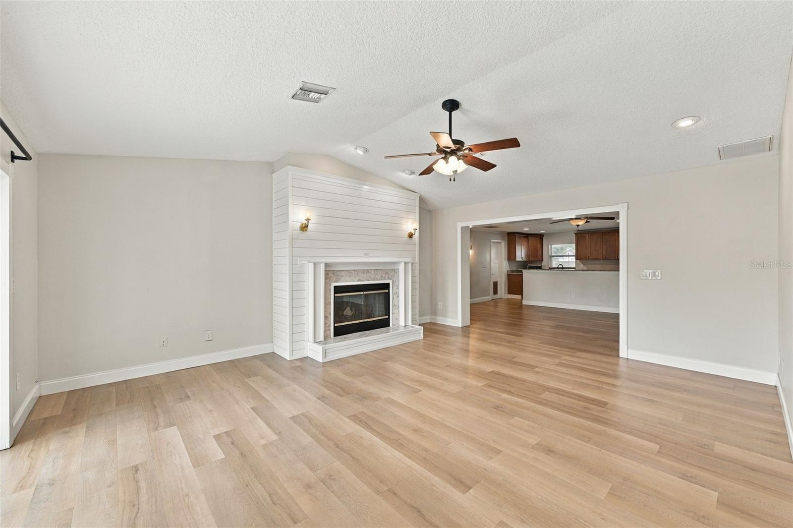 11084 102ND TER — photo 15