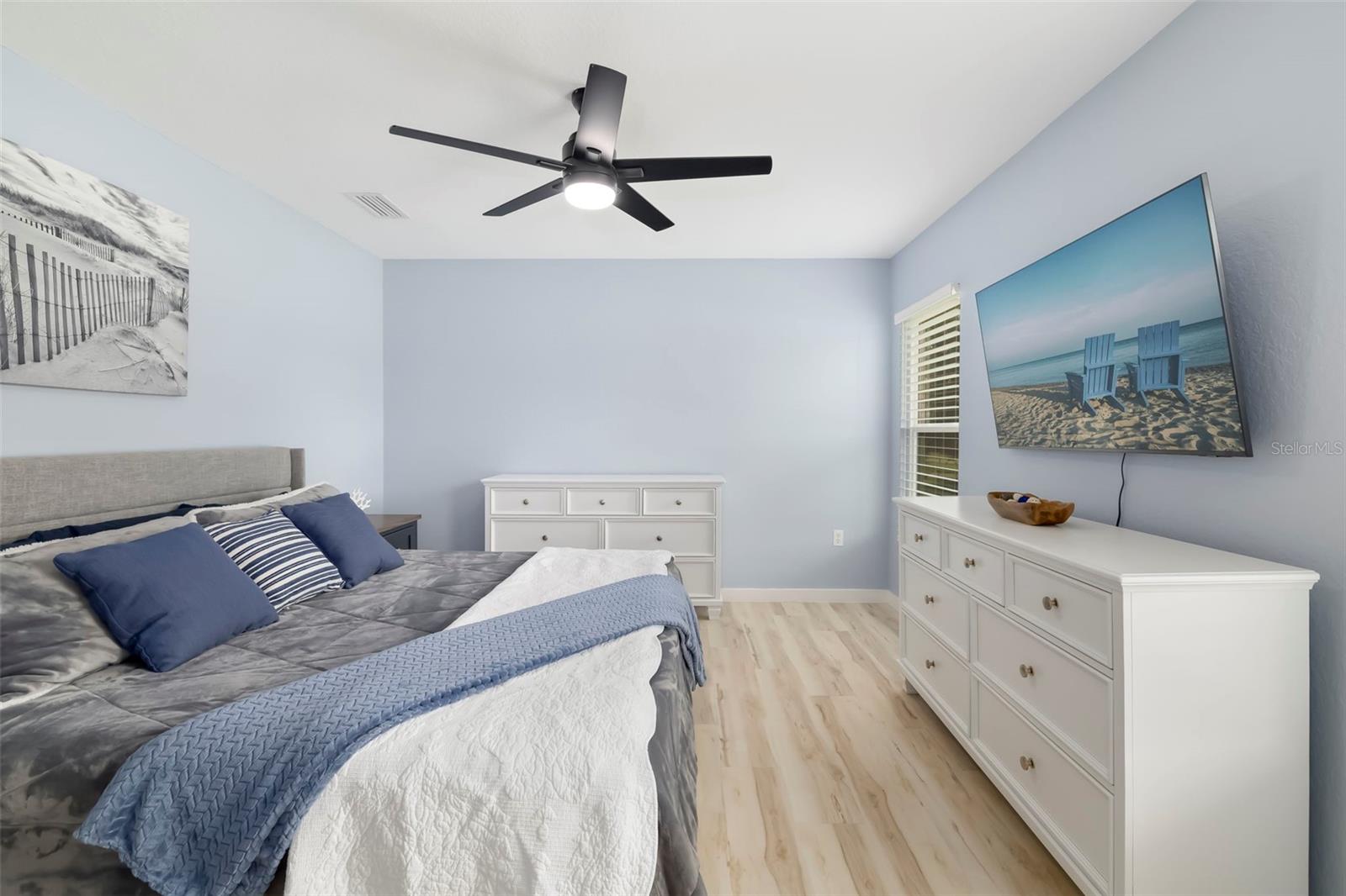 206 BEACON HARBOUR LOOP — photo 19