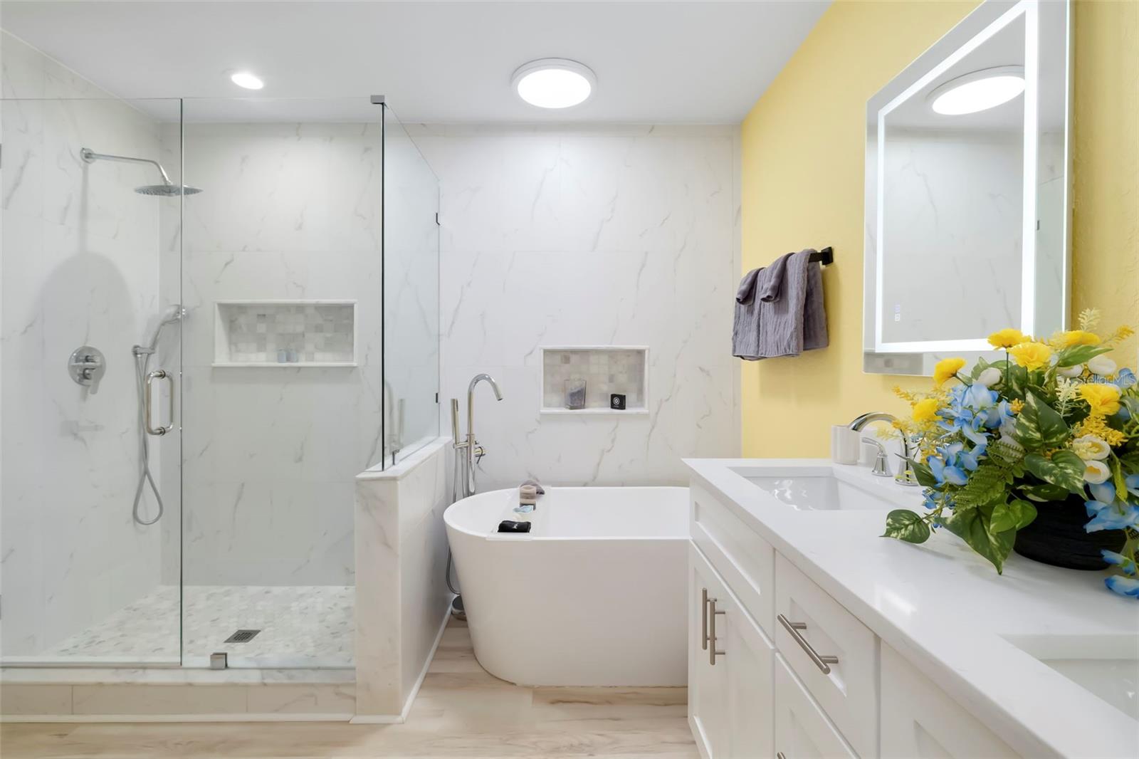 206 BEACON HARBOUR LOOP — photo 23