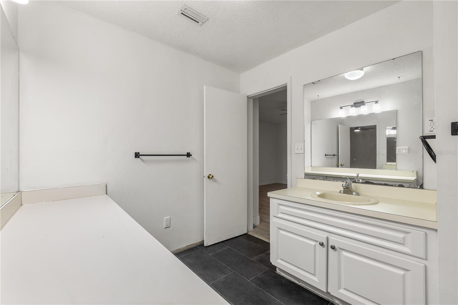 4803 EHRLICH RD #B — photo 48