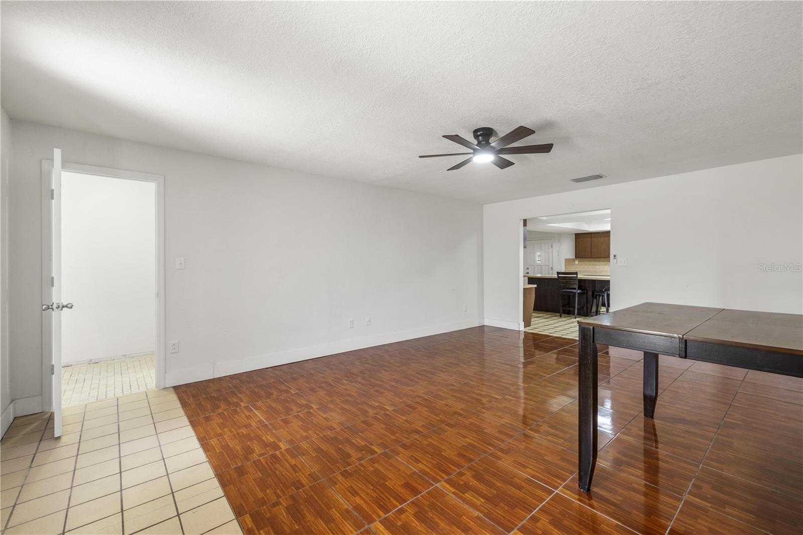 4803 EHRLICH RD #B — photo 15