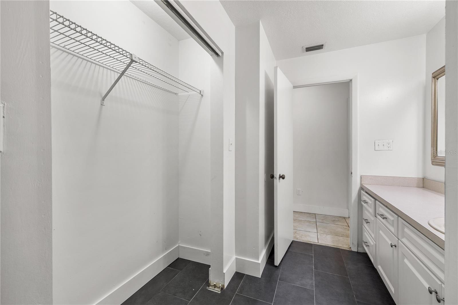 4803 EHRLICH RD #B — photo 33