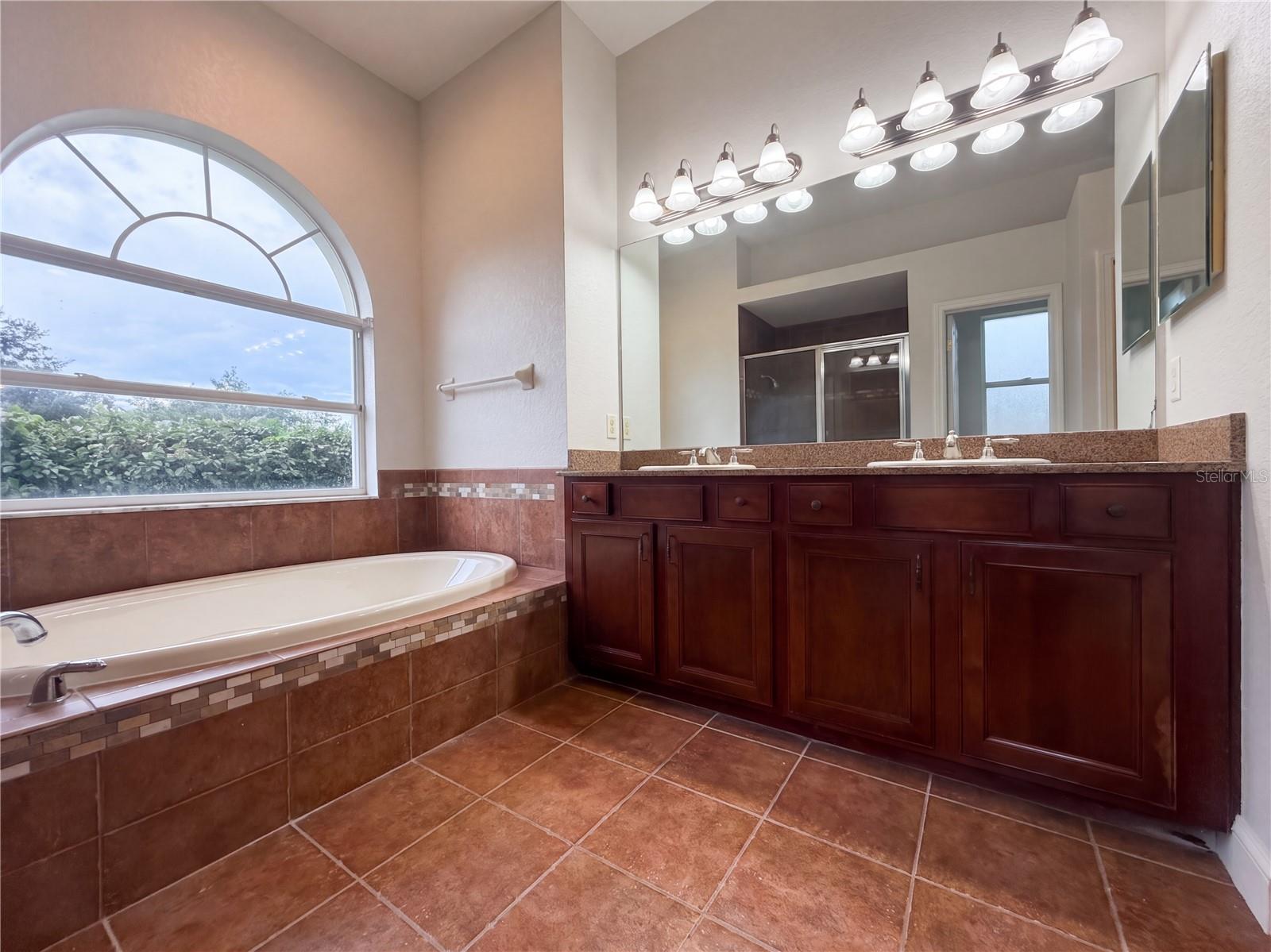 14275 CREEK RUN DR — photo 30