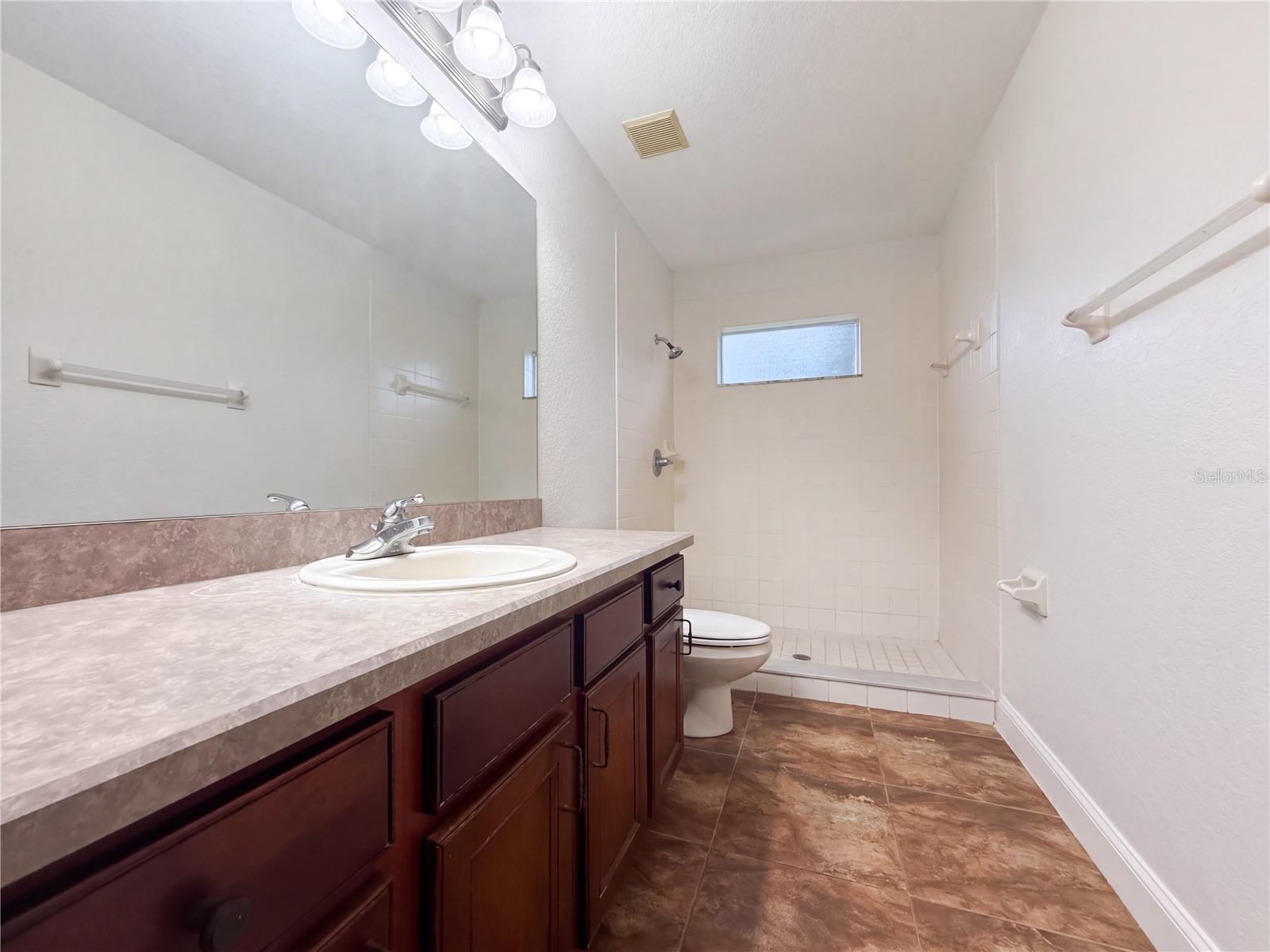 14275 CREEK RUN DR — photo 32