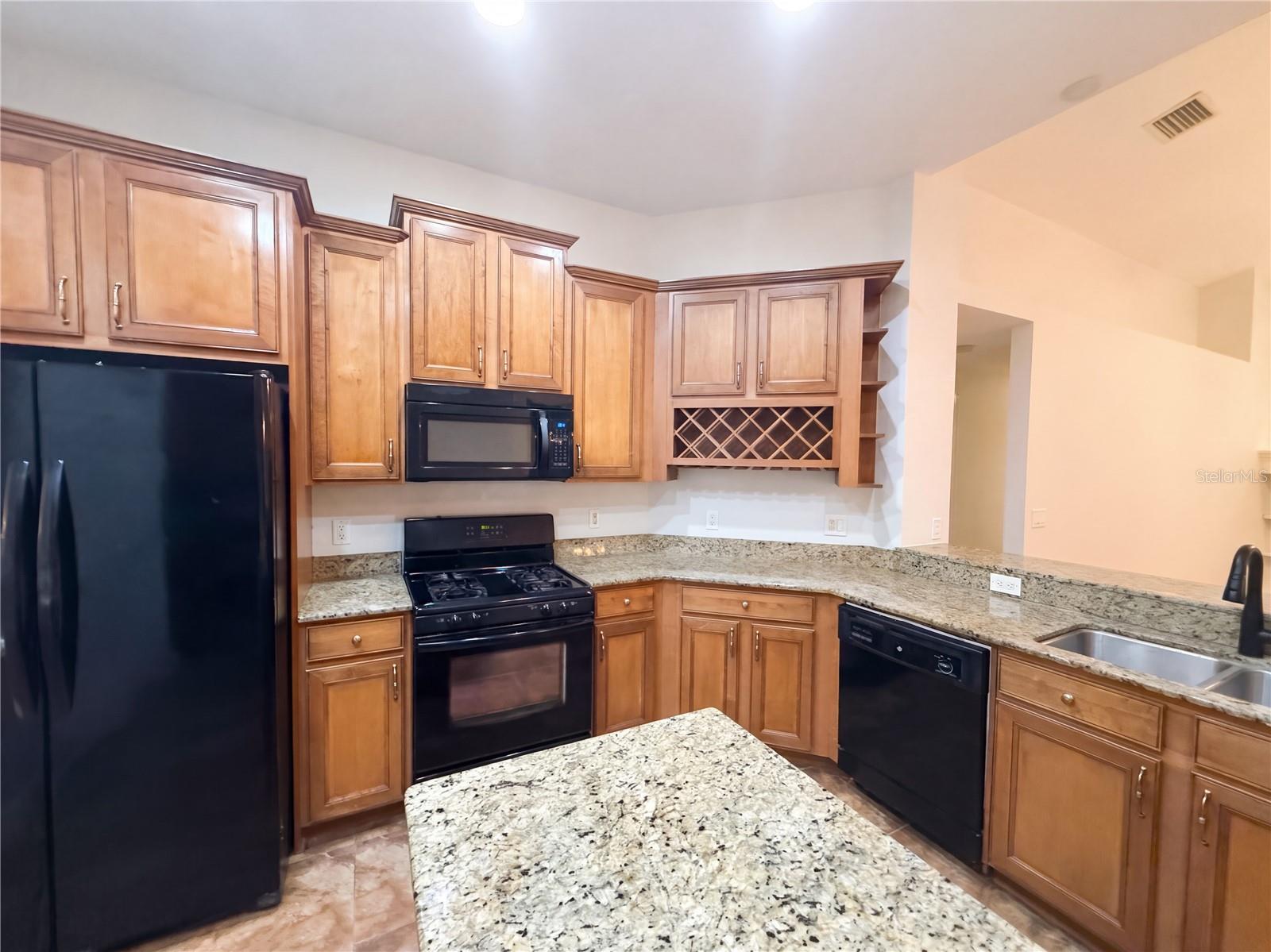 14275 CREEK RUN DR — photo 10